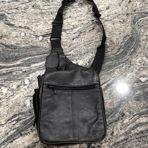 Buxton Bags Buxton Black Leather Shoulder Satchelunisex Travel